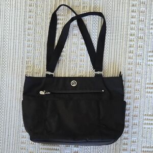 Baggallini Black Travel/Laptop/Anything Tote Bag With Gray Interior